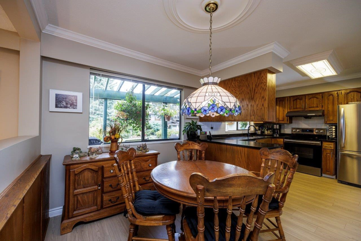 Bedroom 2 Photo of 6364 Parkview Place, Burnaby, BC