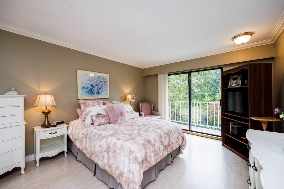 Laundry Room Photo of 6364 Parkview Place, Burnaby, BC