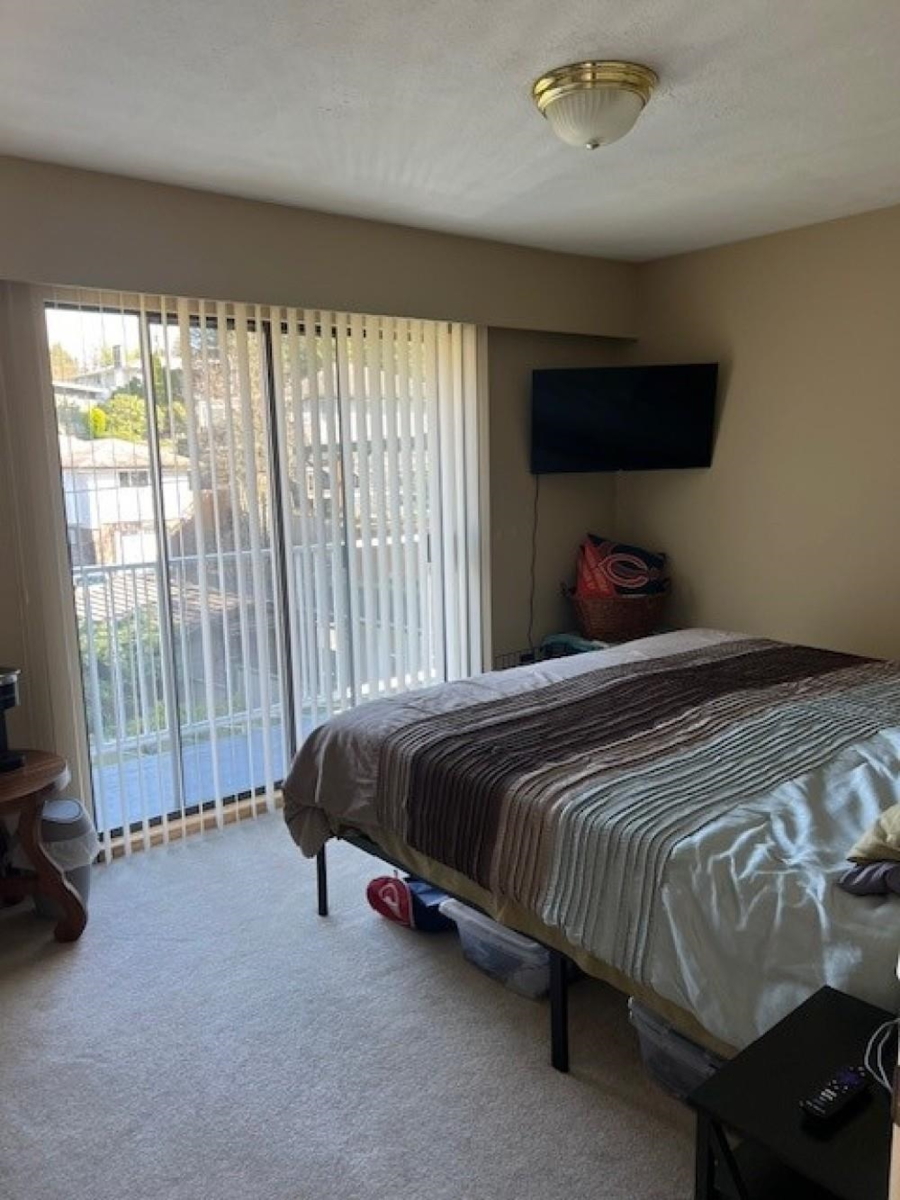 Staircase Photo of 6364 Parkview Place, Burnaby, BC