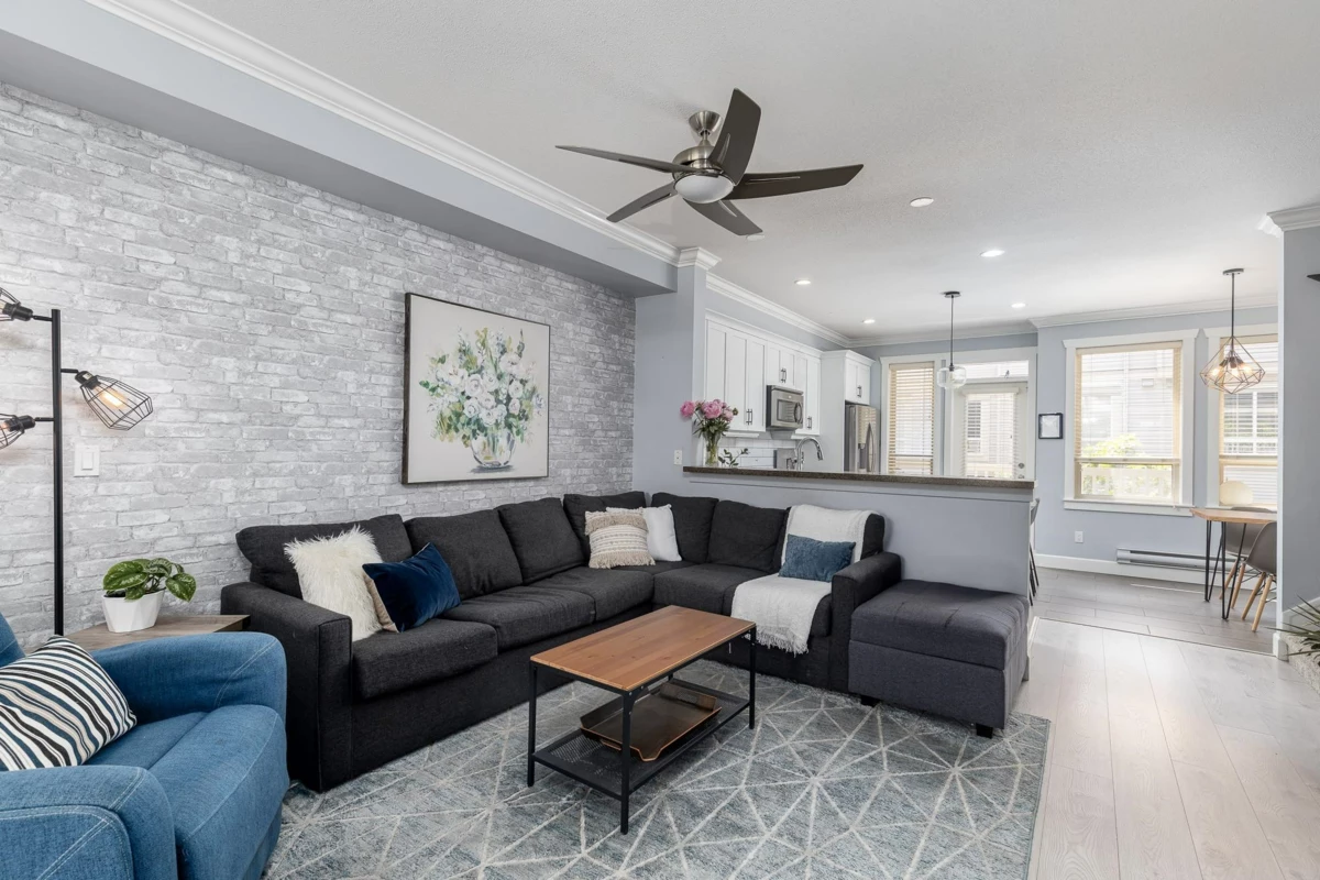 Dining Area Photo of 52 19560 68 Avenue, Surrey, BC