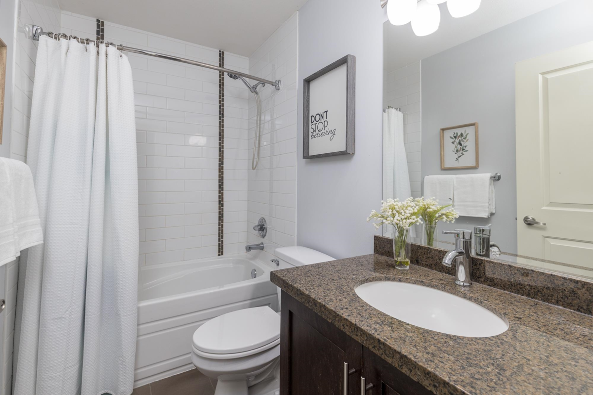 Office / Den Photo of 52 19560 68 Avenue, Surrey, BC