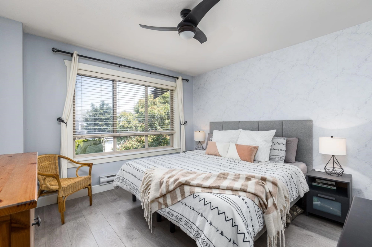 Primary Bathroom Photo of 52 19560 68 Avenue, Surrey, BC