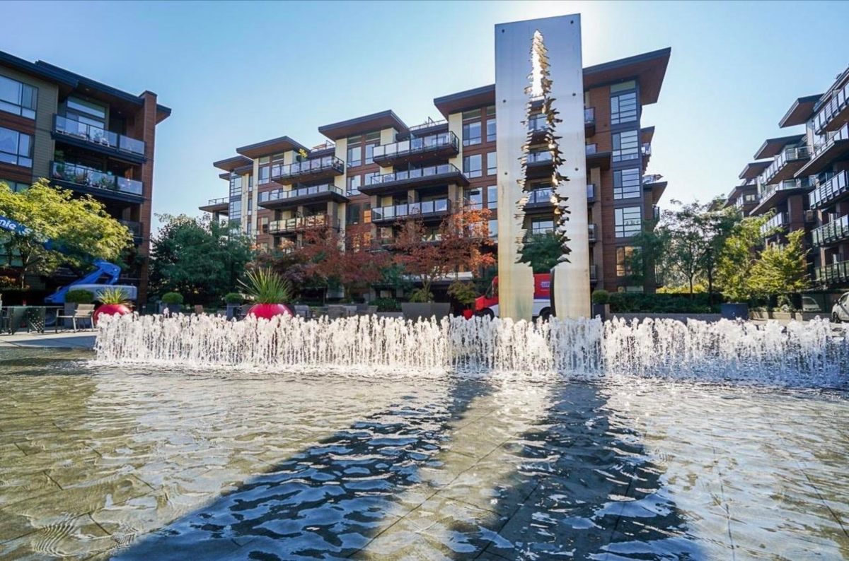 Garden / Landscaping Photo of 310 719 W 3rd Street, North Vancouver, BC