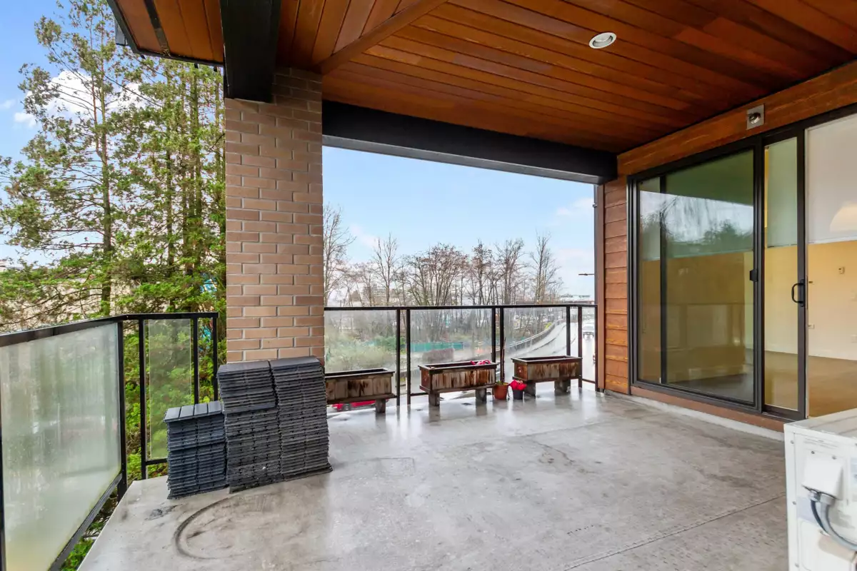 Laundry Room Photo of 310 719 W 3rd Street, North Vancouver, BC