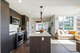 310 719 W 3rd Street, North Vancouver, BC