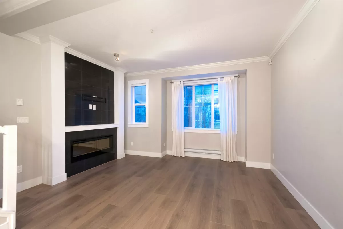 Dining Area Photo of 29 10151 240 Street, Maple Ridge, BC