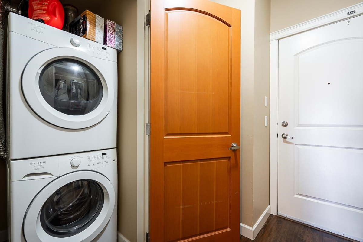 Basement Recreation Room Photo of 417 8328 207a Street, Langley, BC