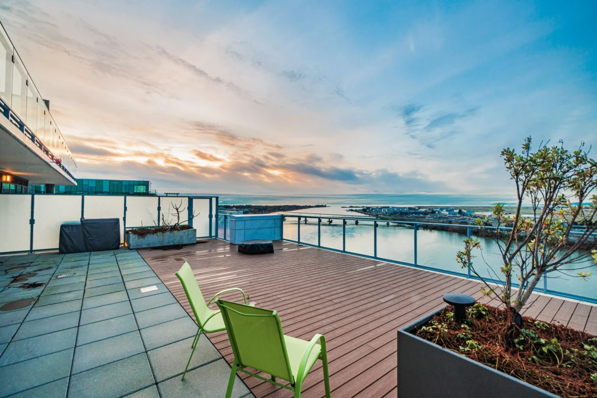 Primary Bathroom Photo of 1202 6811 Pearson Way, Richmond, BC