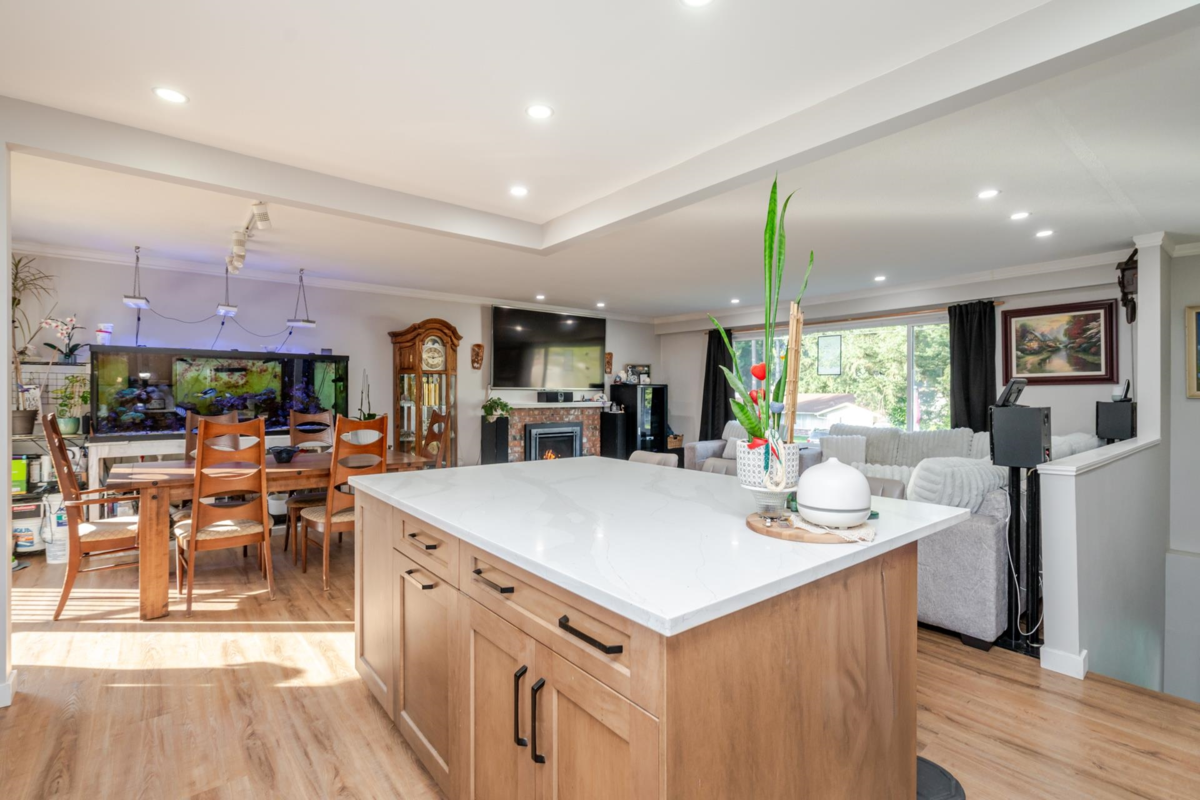 Kitchen Photo of 3924 205b Street, Langley, BC