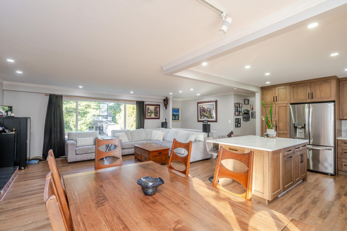 Walk-In Closet Photo of 3924 205b Street, Langley, BC