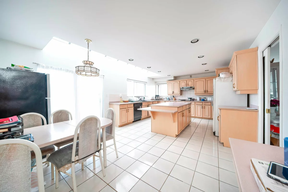 Bedroom 3 Photo of 7000 No. 5 Road, Richmond, BC