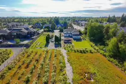Community Amenities Photo (Clubhouse) of 7000 No. 5 Road, Richmond, BC