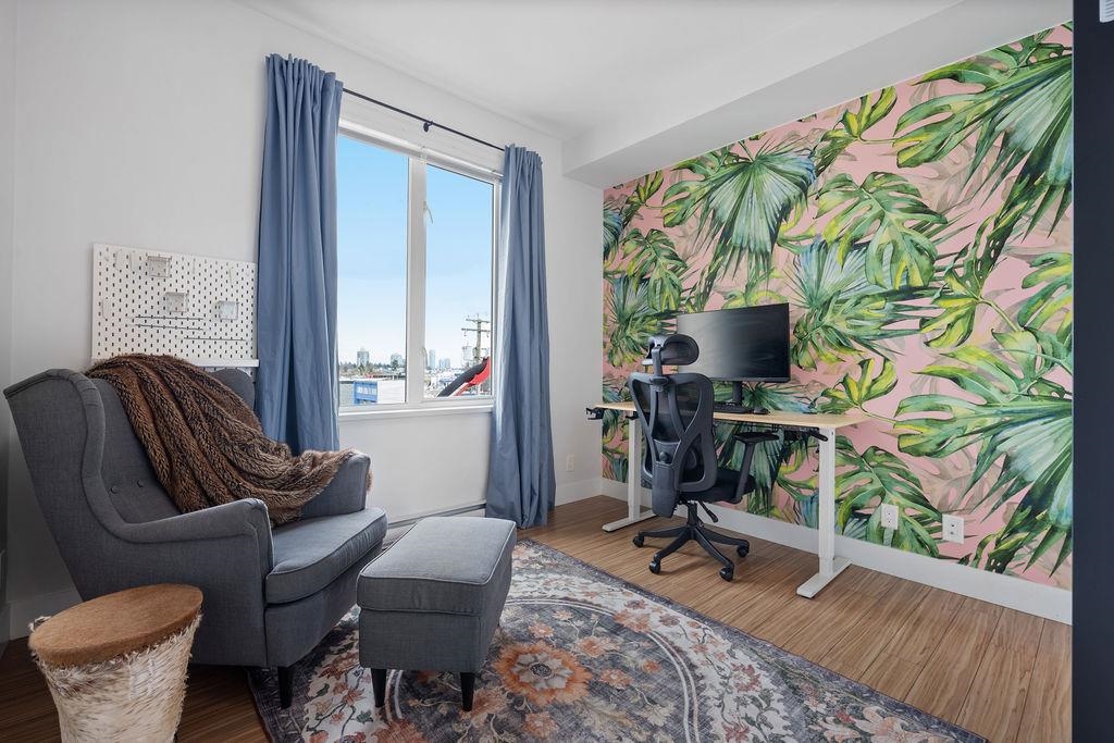 Entry Foyer Photo of 312 5355 Lane Street, Burnaby, BC