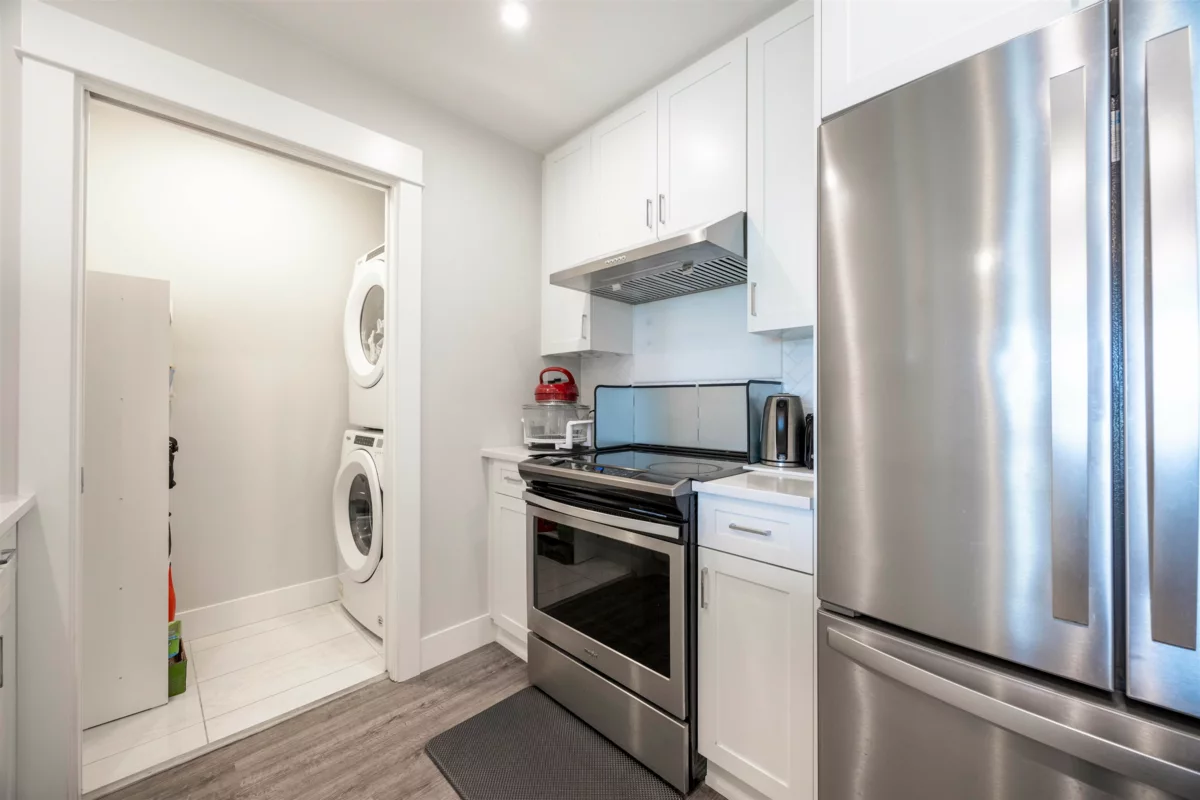 Primary Bedroom Photo of 3420 2180 Kelly Avenue, Coquitlam, BC