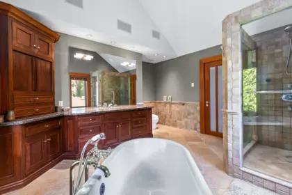 Guest Bathroom Photo of 8891 Pemberton Meadows Road, Pemberton, BC