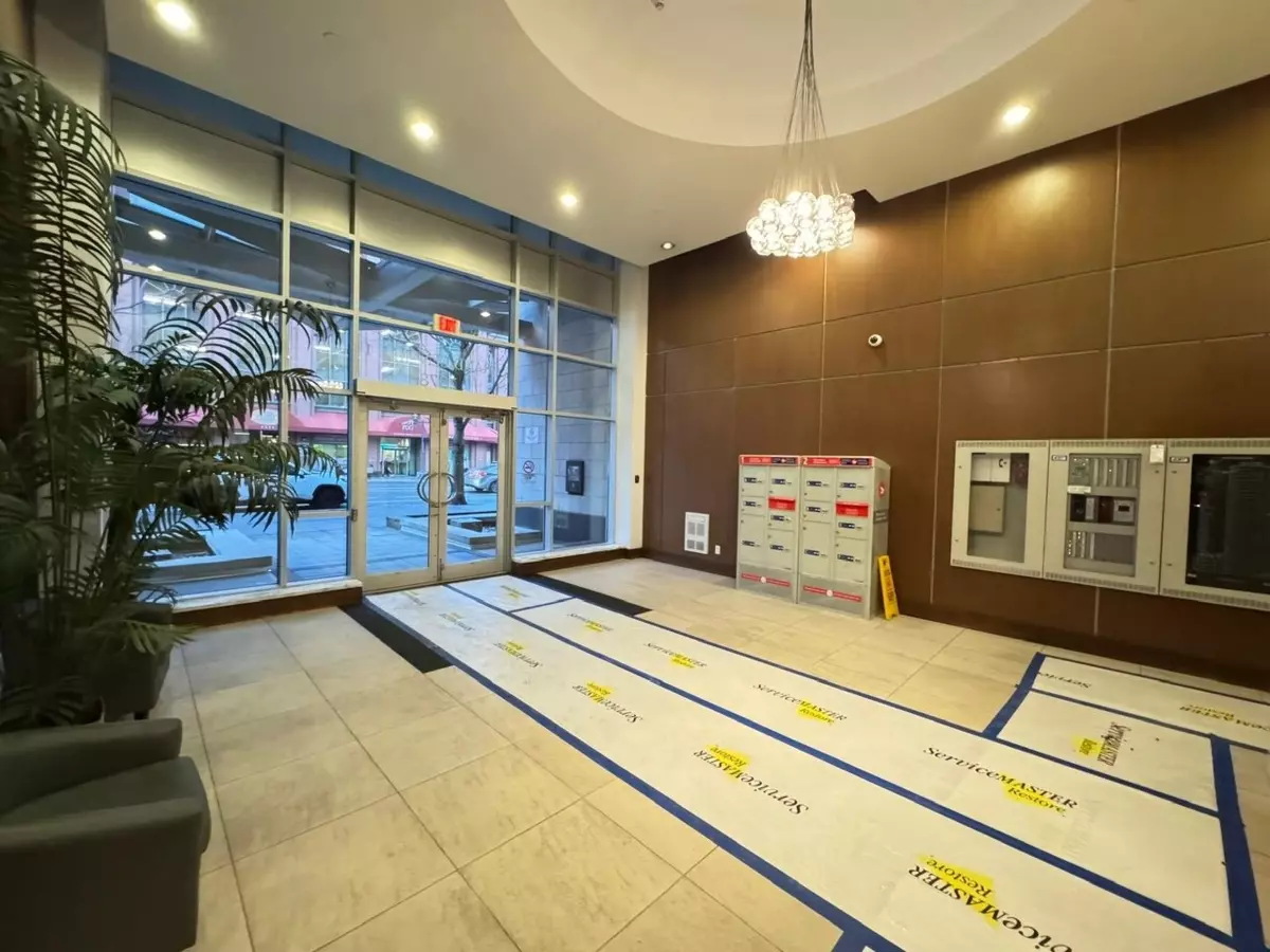 Family Room Photo of 1803 2978 Glen Drive, Coquitlam, BC