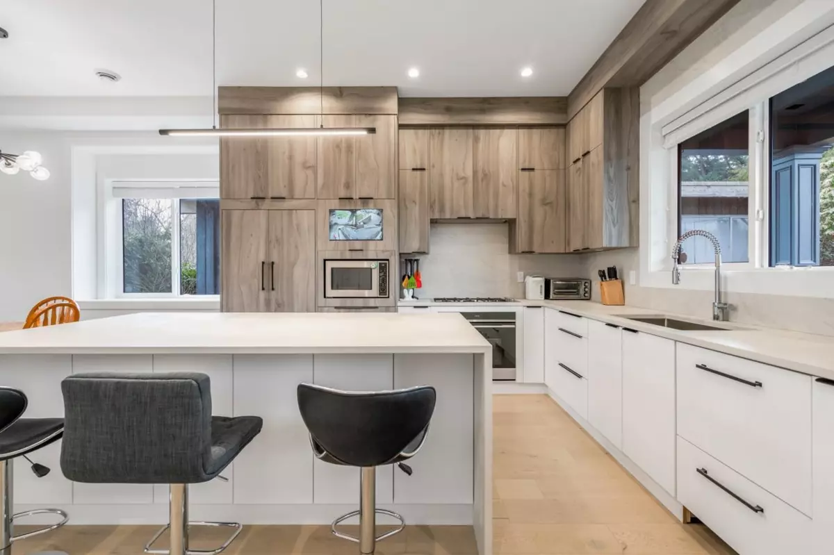 Family Room Photo of 769 W 53rd Avenue, Vancouver, BC