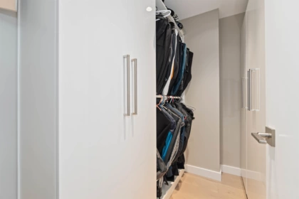 1205 1372 Seymour Street, Vancouver, BC, Vancouver — Apartment/Condo for sale