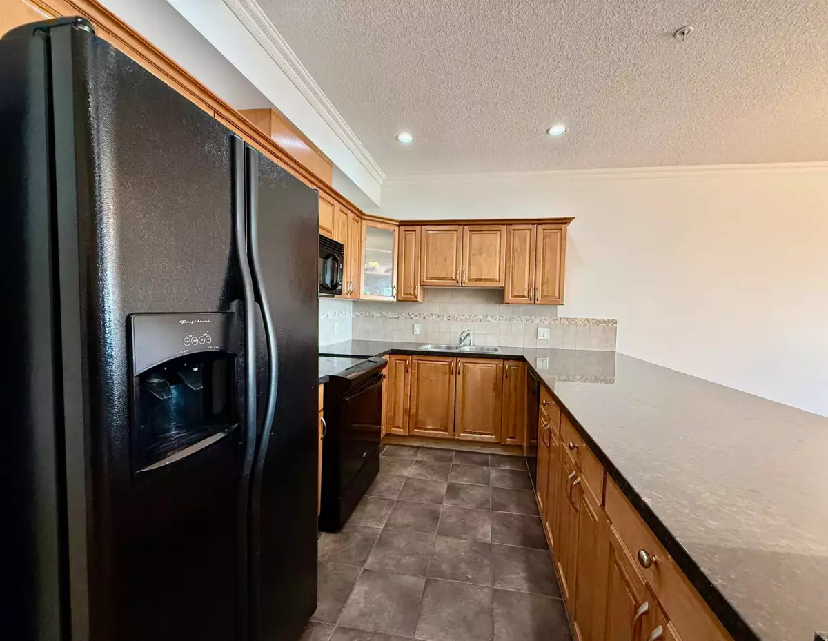 Dining Area Photo of A222 33755 7th Avenue, Mission, BC