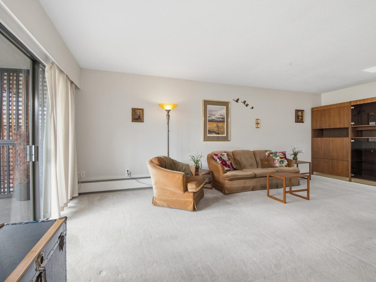 Family Room Photo of 315 155 E 5th Street, North Vancouver, BC