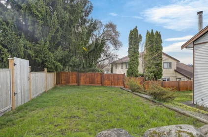 Outdoor Deck Photo of 2577 Trillium Place, Coquitlam, BC