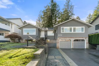 20722 46a Avenue, Langley, BC, Langley — Single Family Residence for sale