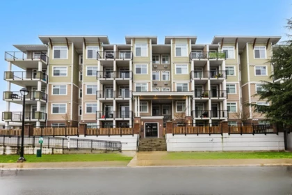 313 20696 Eastleigh Crescent, Langley, BC, Langley — Apartment/Condo for sale