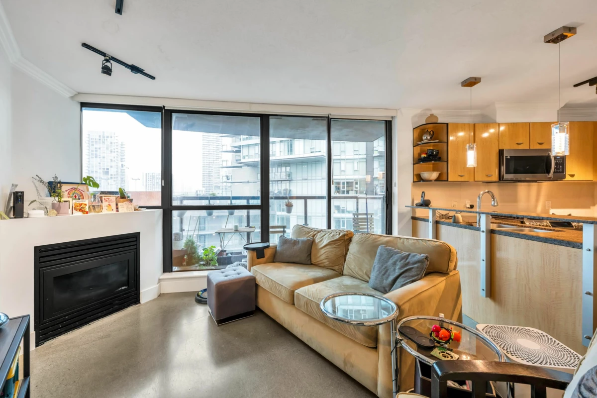 Family Room Photo of 1007 501 Pacific Street, Vancouver, BC