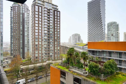 Office / Den Photo of 1007 501 Pacific Street, Vancouver, BC