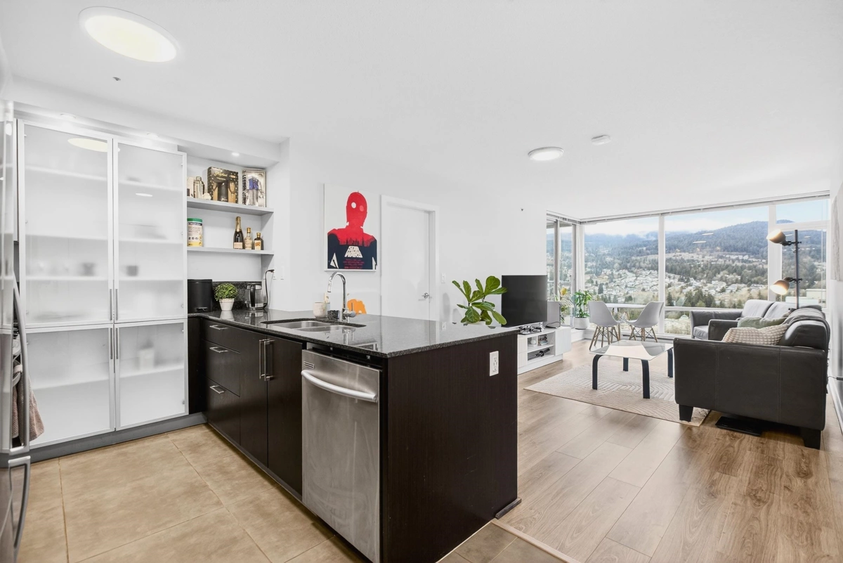 Dining Area Photo of 2602 2980 Atlantic Avenue, Coquitlam, BC