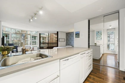 301 1333 Hornby Street, Vancouver, BC, Vancouver — Apartment/Condo for sale