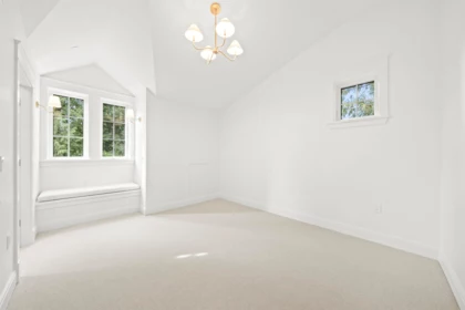Entry Foyer Photo of 5815 Highbury Street, Vancouver, BC