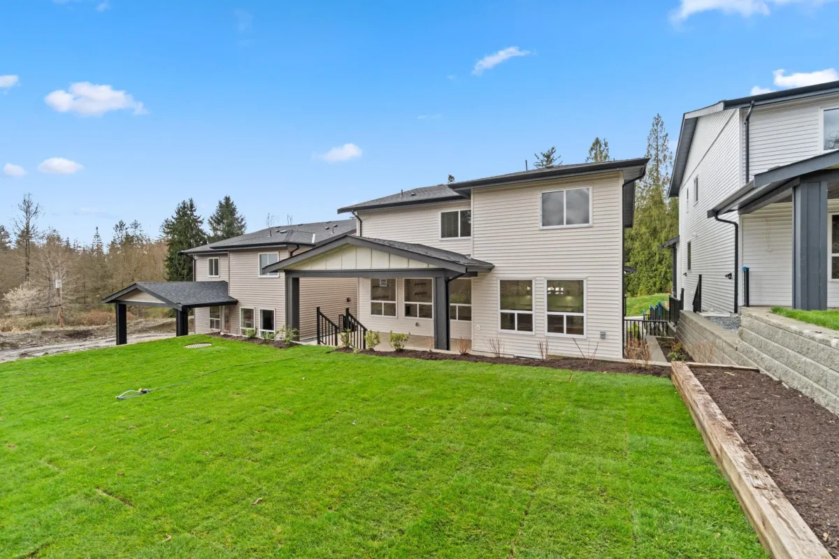 Family Room Photo of 11022 241a Street, Maple Ridge, BC