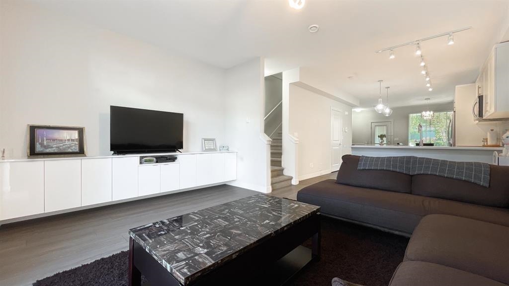 Living Room Photo of 138 6030 142 Street, Surrey, BC