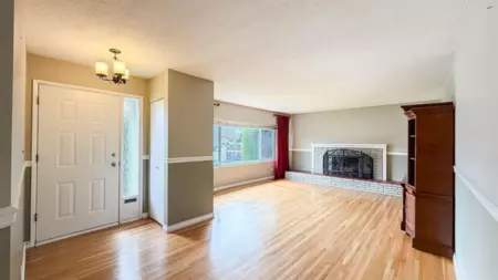 Kitchen Photo of 8671 Mowbray Road, Richmond, BC