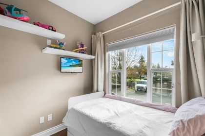 Office / Den Photo of 104 20286 53a Avenue, Langley, BC