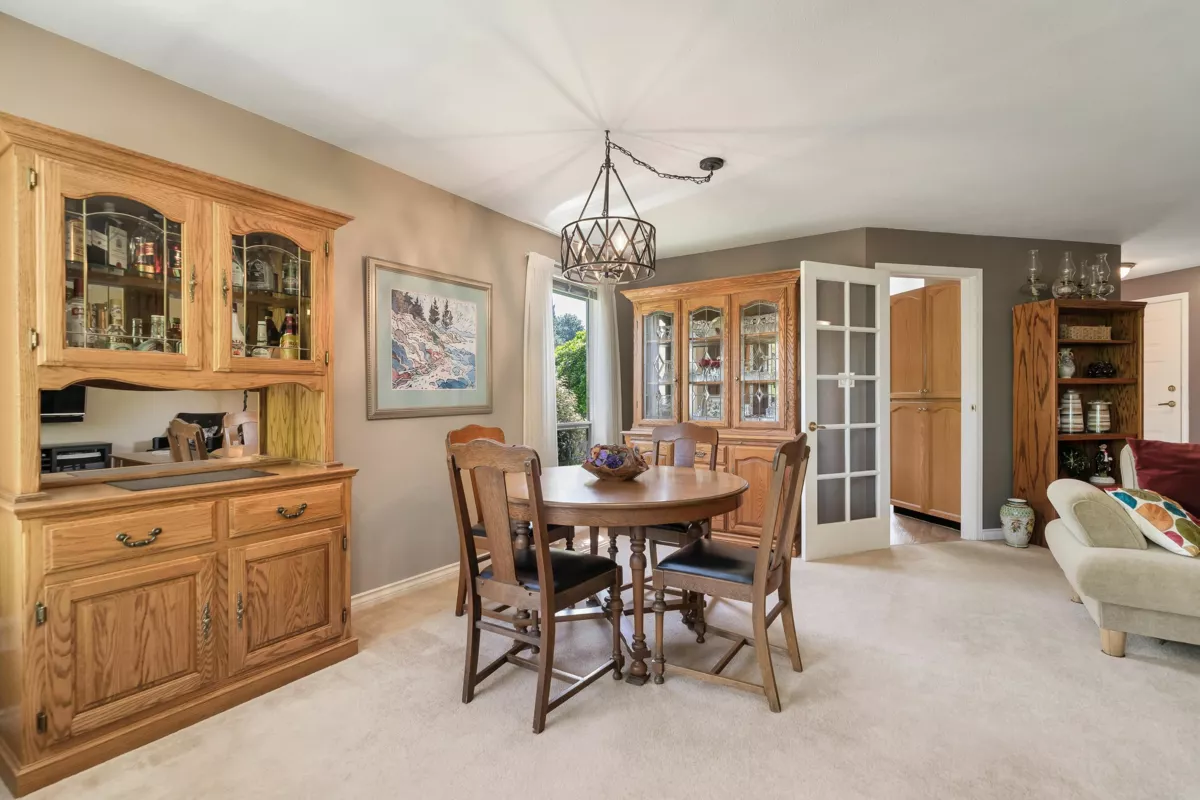 Dining Area Photo of 54 3115 Trafalgar Street, Abbotsford, BC