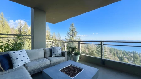Loft / Bonus Room Photo of 801 3315 Cypress Place, West Vancouver, BC