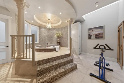 Hallway Photo of 4810 Hudson Street, Vancouver, BC