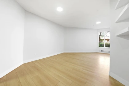 Walk-In Closet Photo of 110 8139 121a Street, Surrey, BC