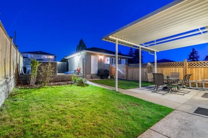 Garden / Landscaping Photo of 8438 14th Avenue, Burnaby, BC