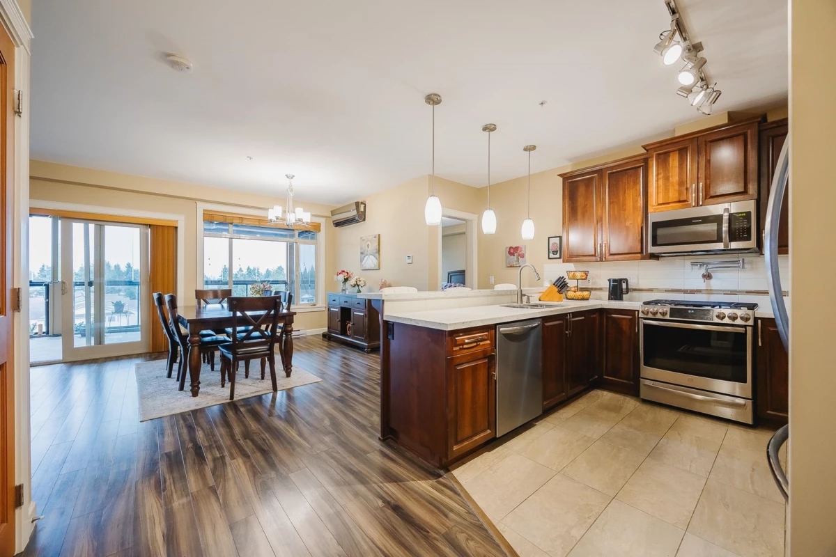 Dining Area Photo of 509 32445 Simon Avenue, Abbotsford, BC