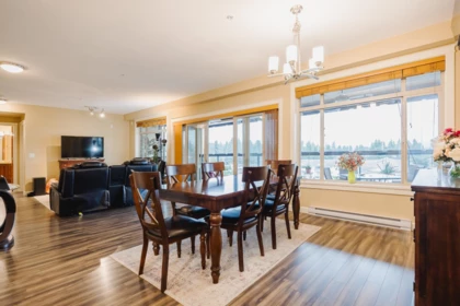Breakfast Nook Photo of 509 32445 Simon Avenue, Abbotsford, BC