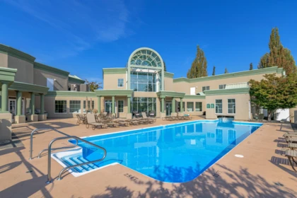 Garden / Landscaping Photo of 303 13870 70 Avenue, Surrey, BC