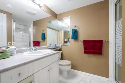 Laundry Room Photo of 303 13870 70 Avenue, Surrey, BC