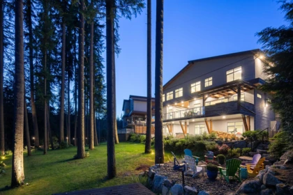 Hot Tub / Spa Photo of 1510 Crystal Creek Drive, Anmore, BC