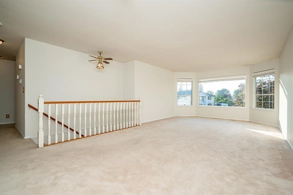 Living Room Photo of 12466 231b Street, Maple Ridge, BC