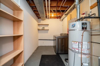 Basement Recreation Room Photo of 12466 231b Street, Maple Ridge, BC