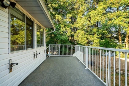 Breakfast Nook Photo of 12466 231b Street, Maple Ridge, BC