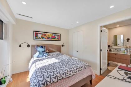 Laundry Room Photo of 1232 W 26th Avenue, Vancouver, BC